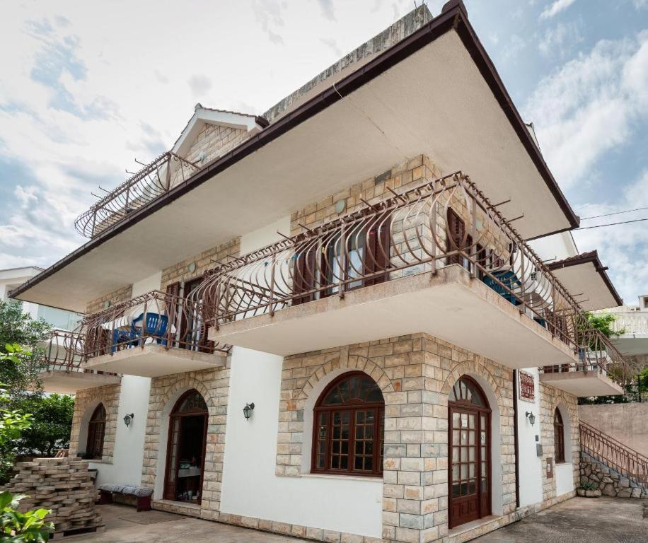 Maribela Apartments Trogir Exterior photo