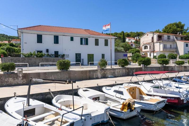 Maribela Apartments Trogir Exterior photo